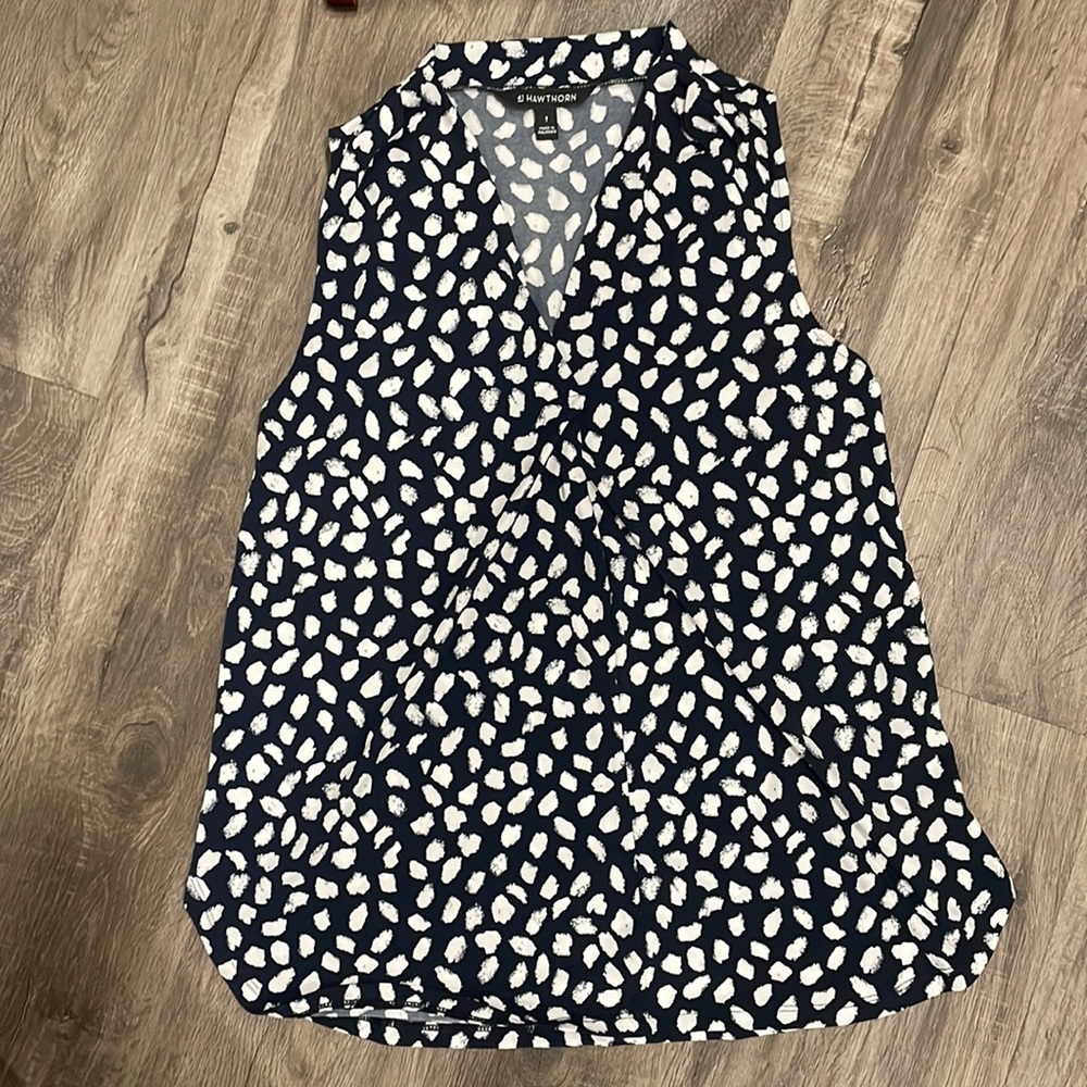 41 Hawthorn Small Sleeveless Blouse- Worn once